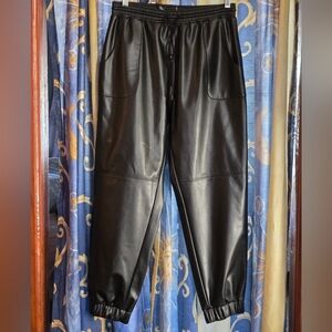 Eli Tahari NWT Vegan Leather Jogger Size M.